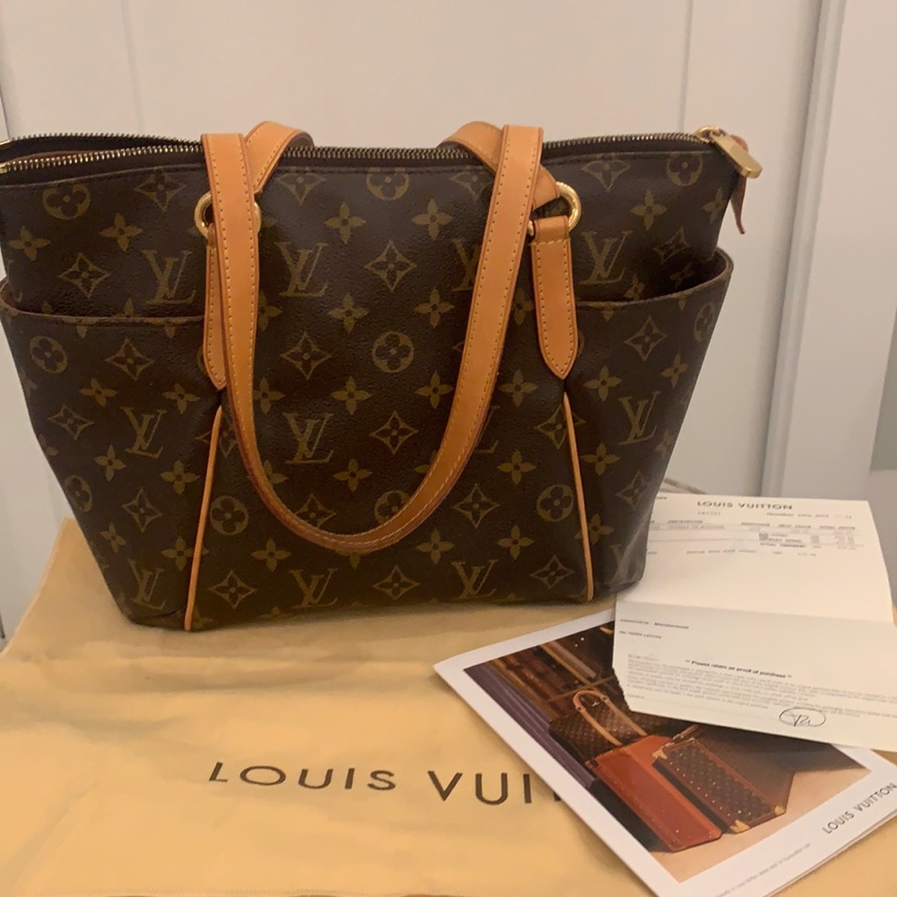 Louis Vuitton Monogram Totally PM